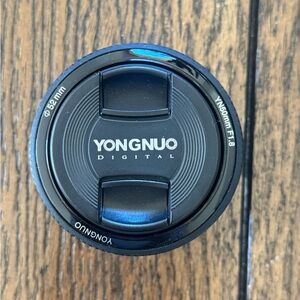 Camera lens - YONGNUO YN50mm F1.8